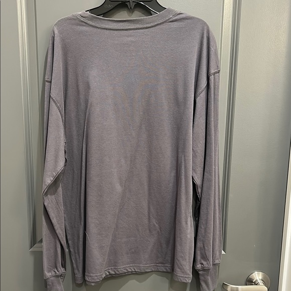 Disney Minnie Mouse Graphic Long Sleeve Shirt NWT - Picture 4 of 4